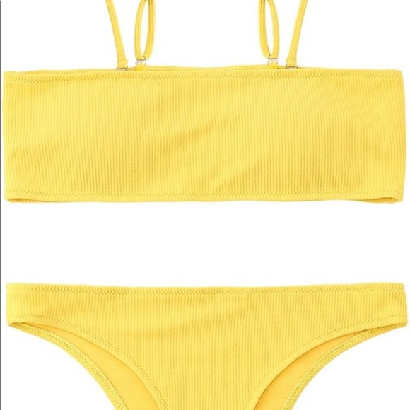 Yellow Swimsuit - Picture 6 of 8